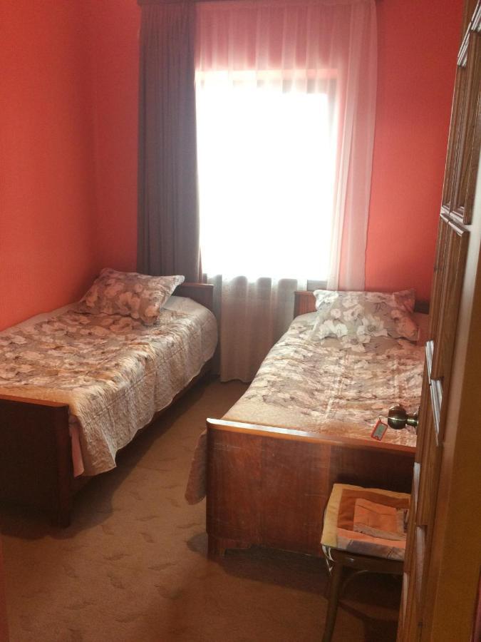Katnakhpyur Red House Hatis מראה חיצוני תמונה